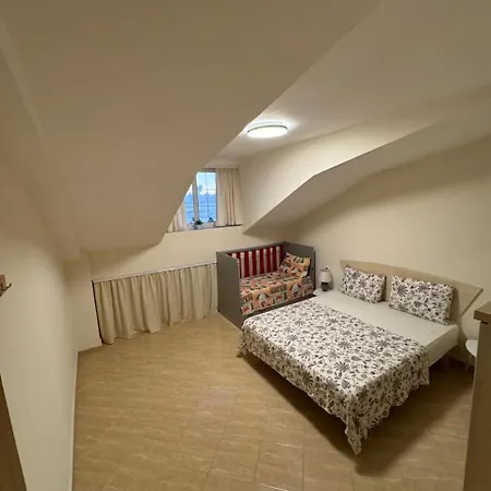 Apartment Nexttoseagolem *