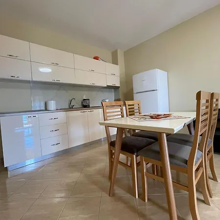 Apartment Nexttoseagolemap7 *