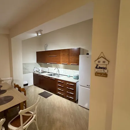 Nexttoseagolemap7 Apartment